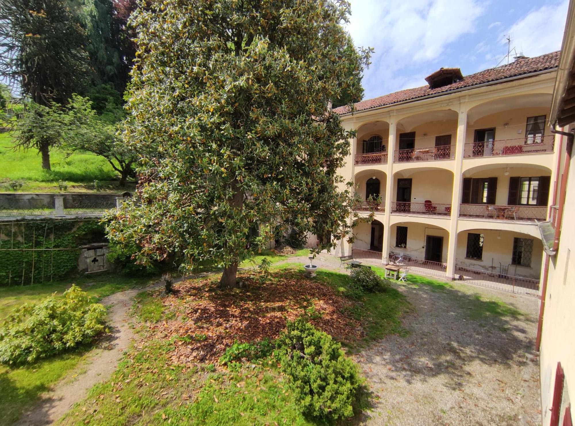 Casa Valduggia Bed & Breakfast Dış mekan fotoğraf